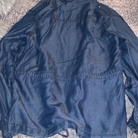 Jean jacket - Picture 6 of 7